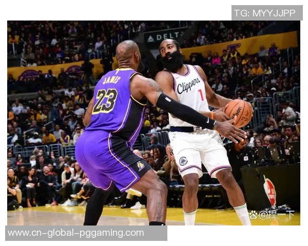 湖人对火箭季后赛第三场精彩回顾詹姆斯与哈登的巅峰对决 湖人对火箭季后赛第三场精彩回顾詹姆斯与哈登的巅峰对决