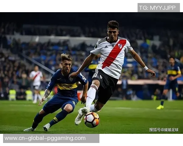 自由杯激战帕尔梅拉斯对决科洛科洛争夺晋级资格